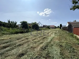 Prodej pozemku pro bydlení, Hrušovany u Brna, 565 m2
