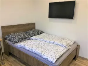 Pronájem bytu 1+kk, Zlín, Štefánikova, 26 m2