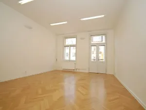 Pronájem kanceláře, Praha - Vinohrady, Mánesova, 386 m2