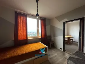 Pronájem bytu 1+1, Krupka, Karla Čapka, 36 m2