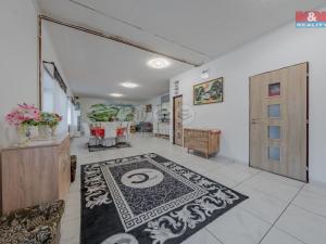 Prodej rodinného domu, Branky, 470 m2