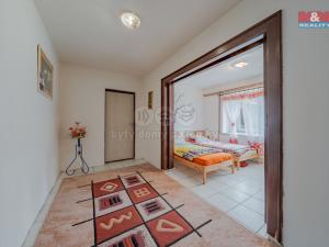 Prodej rodinného domu, Branky, 470 m2