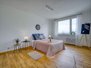 Pronájem bytu 3+1, Chomutov, Vítězslava Nezvala, 65 m2