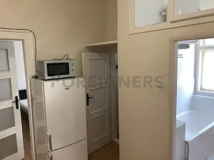 Pronájem bytu 2+1, Pardubice, Železničního pluku, 52 m2