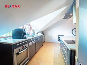 Prodej bytu 3+1, Kolín, Na Pršíně, 94 m2