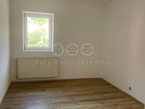 Pronájem bytu 2+kk, Náchod, Poděbradova, 32 m2