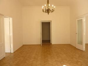 Pronájem bytu 4+1, Praha - Josefov, Kaprova, 135 m2