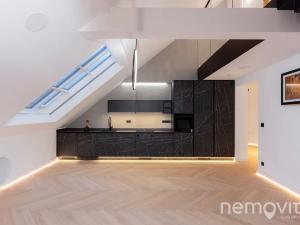 Prodej bytu 4+kk, Praha - Karlín, Sokolovská, 183 m2
