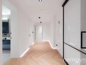 Prodej bytu 4+kk, Praha - Karlín, Sokolovská, 183 m2