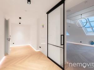Prodej bytu 4+kk, Praha - Karlín, Sokolovská, 183 m2