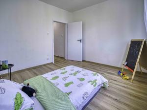 Pronájem bytu 3+1, Most, Jaroslava Vrchlického, 69 m2