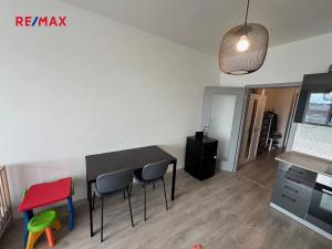 Pronájem bytu 1+kk, Chýně, Premonstrátů, 36 m2