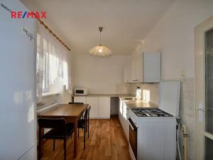 Prodej bytu 2+1, Žandov, Pod Dubovkou, 66 m2