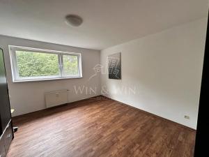 Pronájem bytu 3+kk, Jesenice, V Lázních, 60 m2