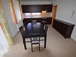 Pronájem rodinného domu, Praha - Řepy, Na Fialce II, 220 m2