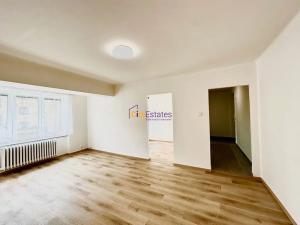 Prodej bytu 2+kk, Praha - Hloubětín, Poděbradská, 39 m2