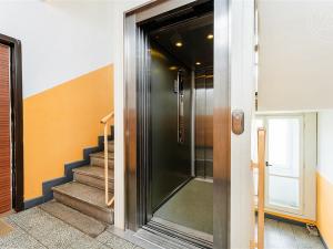 Prodej bytu 2+kk, Praha, Bukovecká, 33 m2