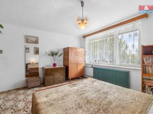 Prodej rodinného domu, Kněževes, Jižní, 140 m2