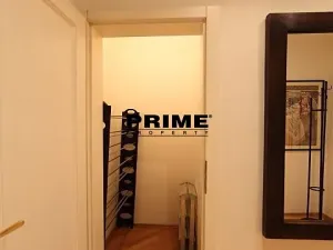 Pronájem bytu 2+1, Praha - Nové Město, Odborů, 47 m2