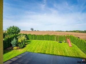 Prodej rodinného domu, Veleň, Sněžná, 144 m2
