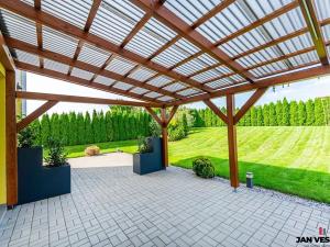 Prodej rodinného domu, Veleň, Sněžná, 144 m2