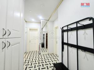 Prodej bytu 3+1, Praha - Smíchov, Zborovská, 89 m2