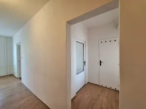 Pronájem bytu 2+1, Brno, Kamínky, 65 m2