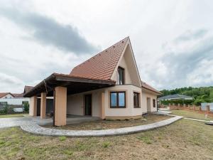 Prodej rodinného domu, Stará Huť, U Pískovny, 218 m2