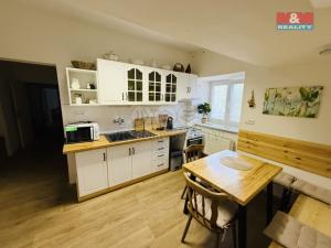 Prodej obchodního prostoru, Loštice, Hradská, 3252 m2