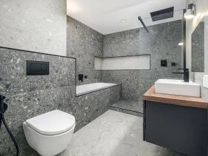 Prodej bytu 3+kk, Praha - Vysočany, Spojovací, 98 m2