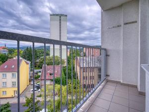 Pronájem bytu 2+1, Chomutov, Bezručova, 55 m2
