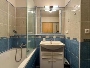 Pronájem bytu 2+kk, Liberec, Americká, 56 m2