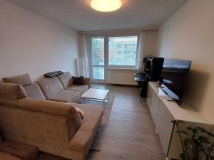Pronájem bytu 2+kk, Praha, U pramene, 50 m2