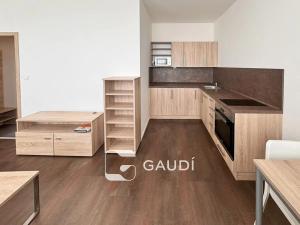 Prodej bytu 2+kk, Praha - Hlubočepy, Geologická, 34 m2