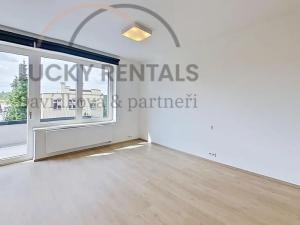 Pronájem bytu 1+kk, Praha - Velká Chuchle, Na hvězdárně, 35 m2