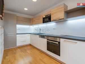 Prodej bytu 3+kk, Praha - Karlín, Křižíkova, 92 m2