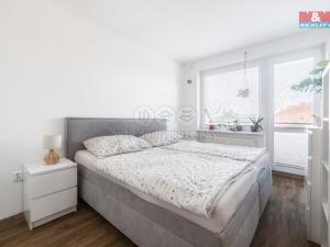 Prodej bytu 3+1, Huštěnovice, 84 m2
