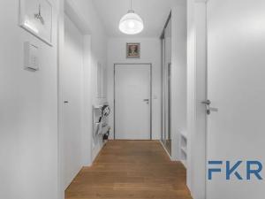 Prodej bytu 4+kk, Praha - Libeň, Zenklova, 97 m2