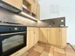 Prodej bytu 3+kk, Brno, Zborovská, 90 m2