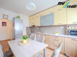 Prodej bytu 3+1, Liberec, Burianova, 74 m2