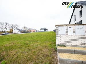 Prodej pozemku pro bydlení, Dobrovice, U Vrbiček, 1282 m2