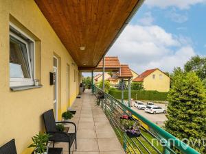Prodej bytu 2+kk, Nehvizdy, Pražská, 66 m2