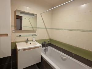 Prodej bytu 3+1, Praha - Krč, V Štíhlách, 75 m2