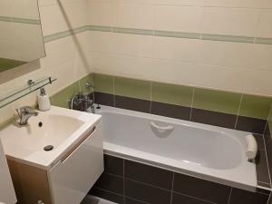 Prodej bytu 3+1, Praha - Krč, V Štíhlách, 75 m2