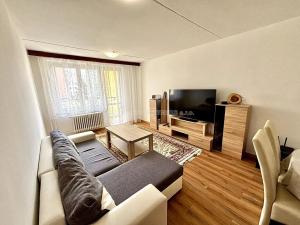 Prodej bytu 3+1, Přerov, tř. 17. listopadu, 61 m2