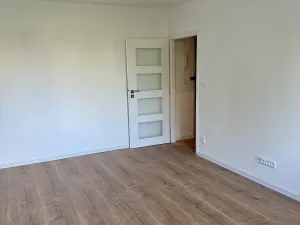 Prodej bytu 1+kk, Praha - Troja, Písečná, 37 m2