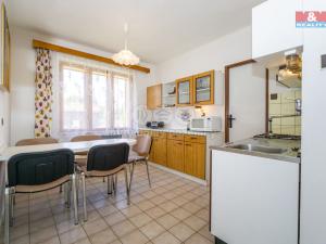 Prodej rodinného domu, Býšť, 226 m2