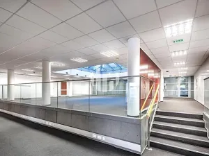 Pronájem kanceláře, Praha - Nové Město, Krakovská, 412 m2