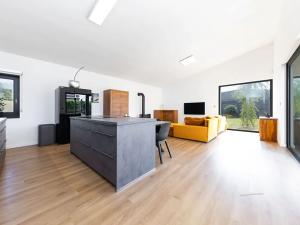 Prodej rodinného domu, Mokrá-Horákov, 177 m2