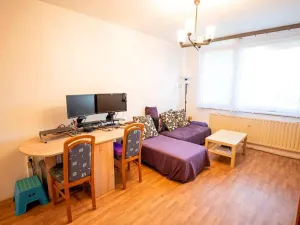 Pronájem bytu 2+kk, Beroun, Košťálkova, 41 m2